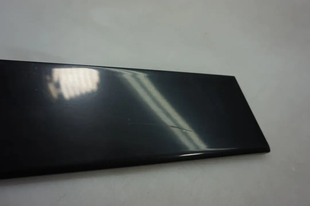 Side Window Column C Right O/S Glanzschwarz Black Gloss to BMW X3 Series E83 Cover with Part number 3427674 BMW X3 Series E83 Cover Side Window Column C Right O/S Glanzschwarz Black Gloss - SKU 3427674 - Part number 3427674