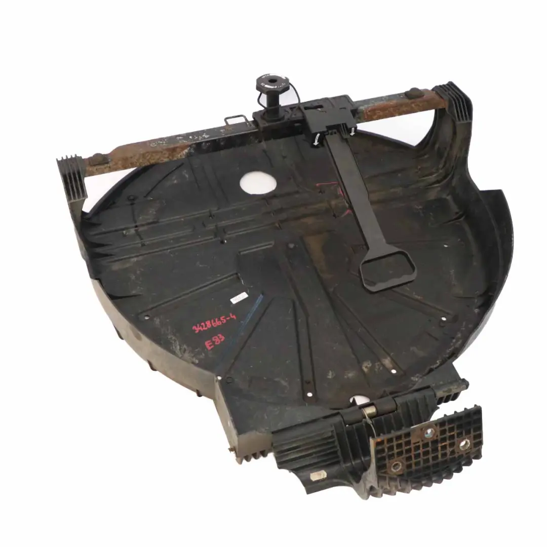 Salva spazio ruota scorta Supporto tazza Meccanismo trasporto per BMW X3 E83 con numero di parte 3428665 BMW X3 E83 Salva spazio ruota scorta Supporto tazza Meccanismo trasporto - SKU 3428665-4 - Numero di parte 3428665