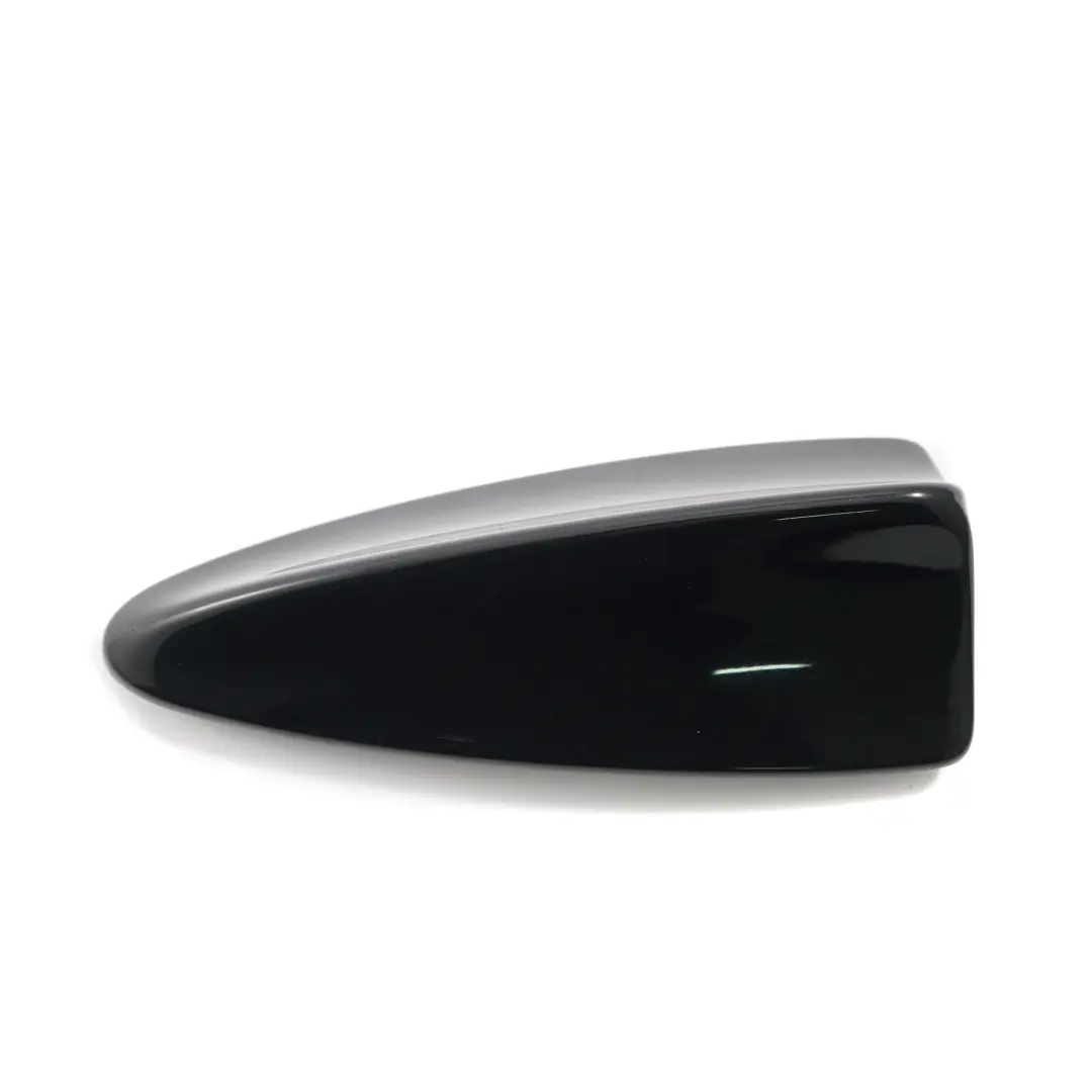 Antenna Esterna Sul Tetto Shark Nero Zaffiro per BMW X3 E83 LCI con numero di parte 3436726 BMW X3 E83 LCI Antenna Esterna Sul Tetto Shark Nero Zaffiro - SKU 3436726-BS - Numero di parte 3436726
