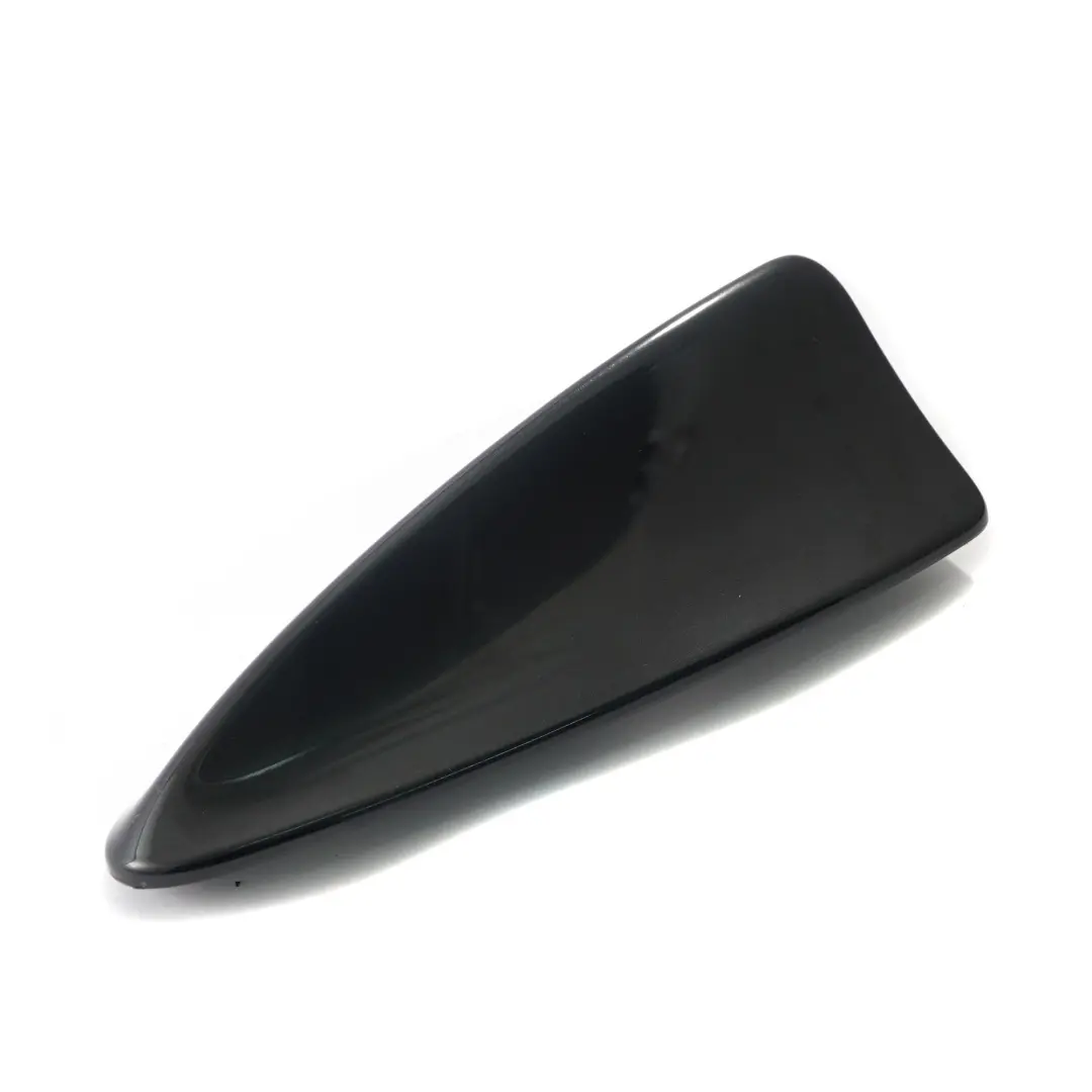 Antenna Esterna Sul Tetto Shark Nero Zaffiro per BMW X3 E83 LCI con numero di parte 3436726 BMW X3 E83 LCI Antenna Esterna Sul Tetto Shark Nero Zaffiro - SKU 3436726-BS - Numero di parte 3436726