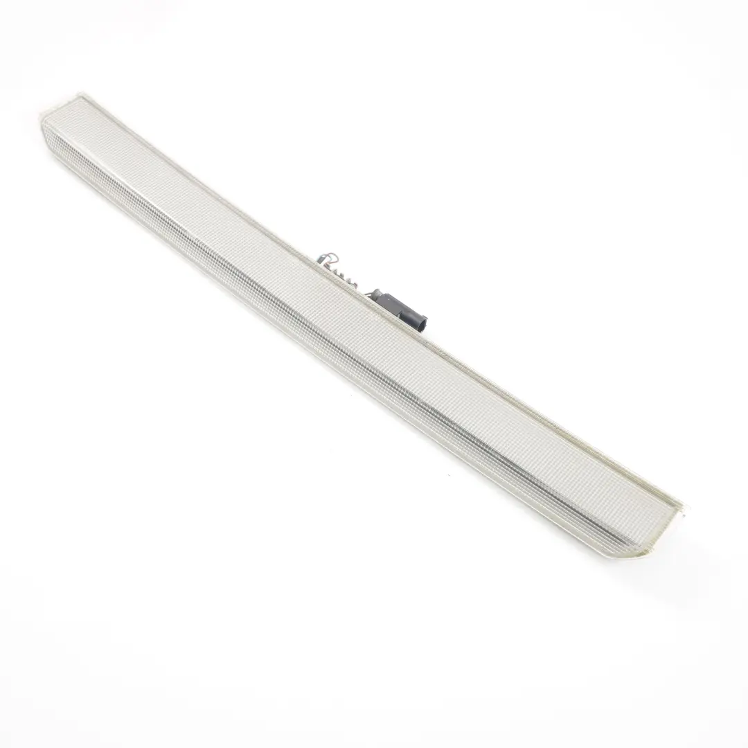 Third Stoplamp BMW X3 E83 Feu stop Feu de freinage Blanc pour à propos du numéro de pièce 3440439 Third Stoplamp BMW X3 E83 Feu stop Feu de freinage Blanc - SKU 3440439-1 - Numéro de pièce 3440439