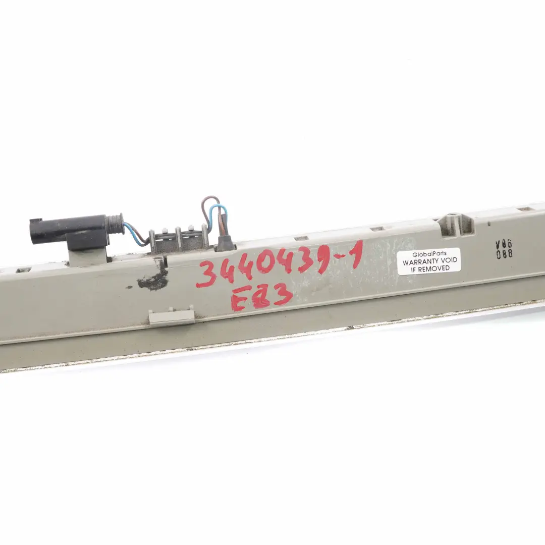 Terzo faro di stop BMW X3 E83 Luce freno bianco per con numero di parte 3440439 Terzo faro di stop BMW X3 E83 Luce freno bianco - SKU 3440439-1 - Numero di parte 3440439