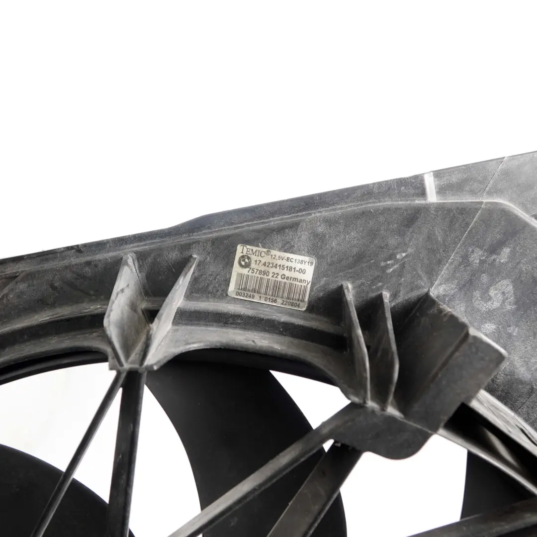 Motor Ventilador Carcasa Carcasa 600W 3415183 para BMW X3 E83 con número de pieza 3415181 BMW X3 E83 Motor Ventilador Carcasa Carcasa 600W 3415183 - SKU 3442089-1 - Número de pieza 3415181