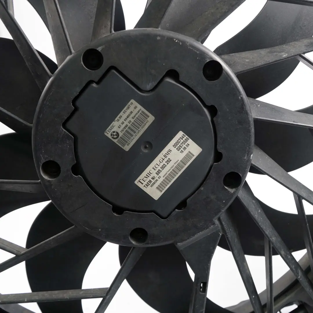 Motor Ventilador Carcasa Carcasa 600W 3415183 para BMW X3 E83 con número de pieza 3415181 BMW X3 E83 Motor Ventilador Carcasa Carcasa 600W 3415183 - SKU 3442089-1 - Número de pieza 3415181