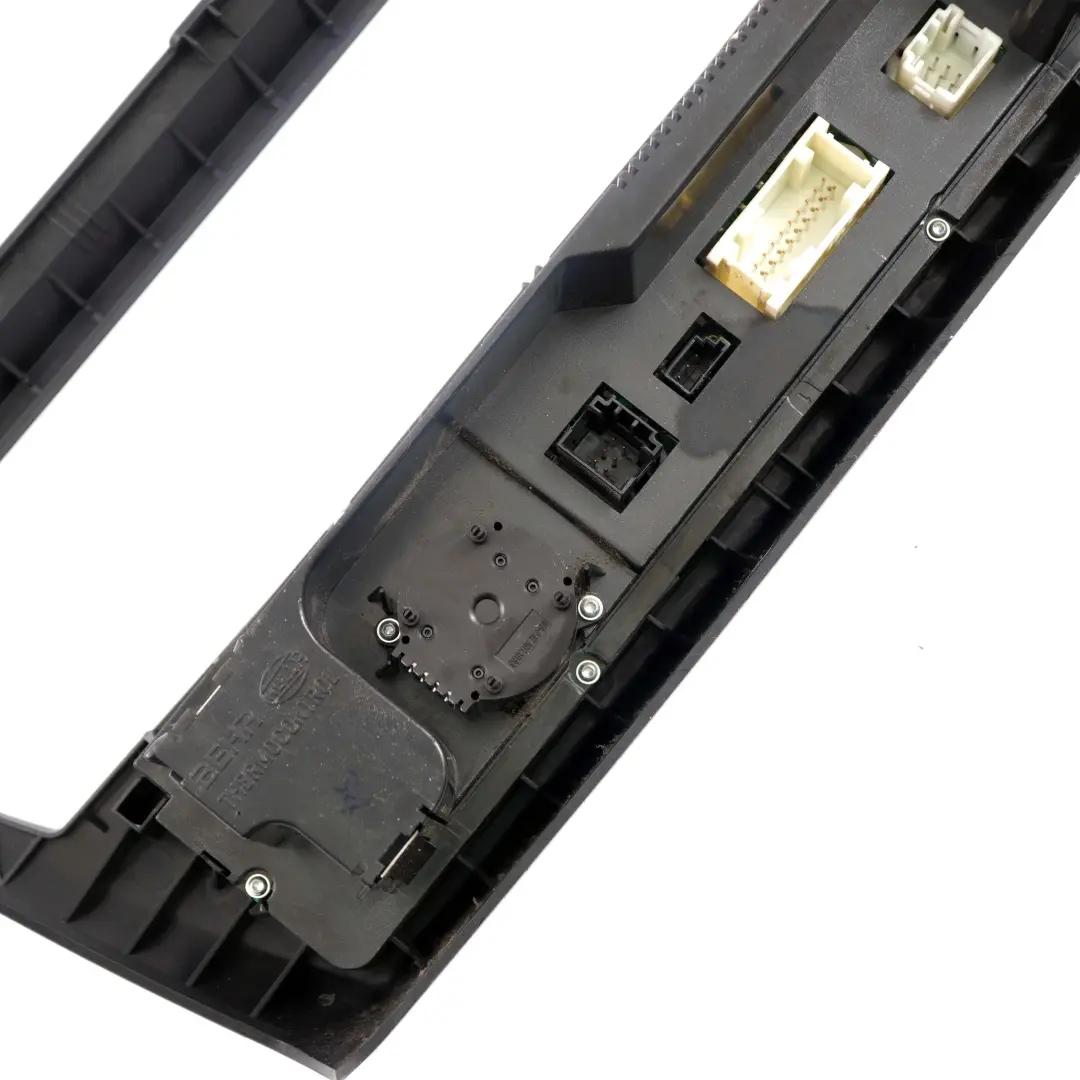 Bedienteil Klimaautomatik Steuergerät Schwarz Instrumententafel für BMW E83 mit Teilenummer 3443981 BMW E83 Bedienteil Klimaautomatik Steuergerät Schwarz Instrumententafel - SKU 3443981 - Teilenummer 3443981