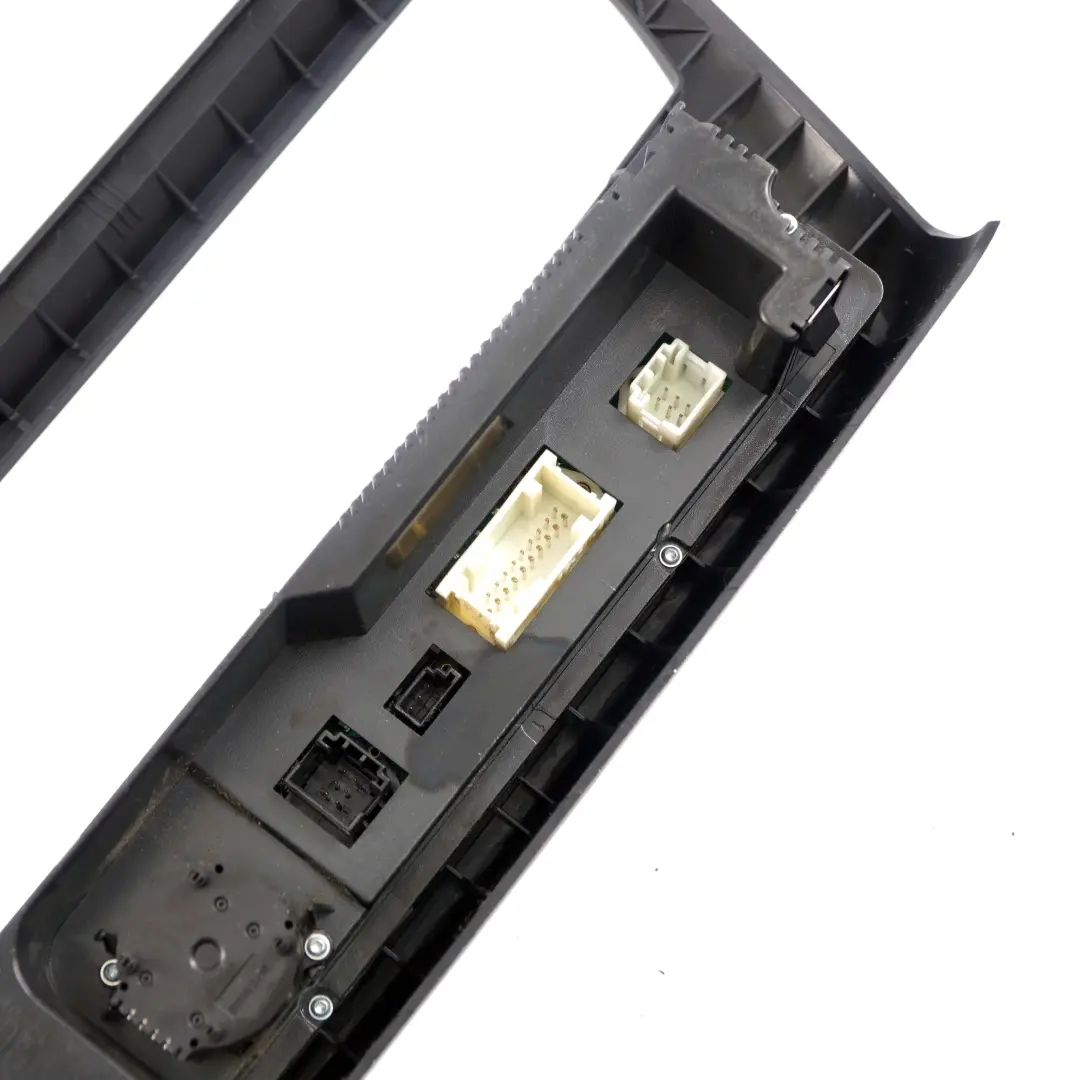 Climatizzatore Automatico Pannello Controllo Climatizzatore Nero per BMW X3 E83 con numero di parte 3443981 BMW X3 E83 Climatizzatore Automatico Pannello Controllo Climatizzatore Nero - SKU 3443981 - Numero di parte 3443981