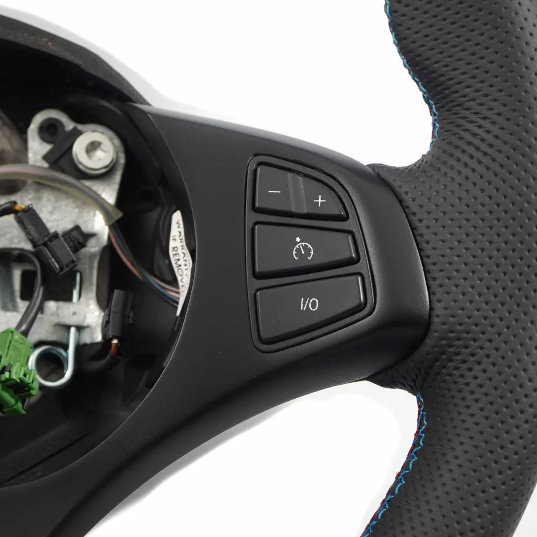 Nuova Pelle Nera M-Sport Volante M-tricolori fili per BMW X3 Serie E83 con numero di parte 3448451 BMW X3 Serie E83 Nuova Pelle Nera M-Sport Volante M-tricolori fili - SKU 3448451-1 - Numero di parte 3448451