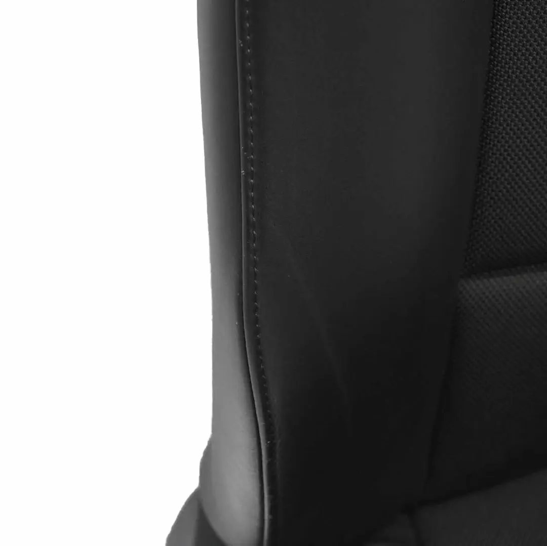 Siège Avant Gauche Tissu Cuir Point de Perle Anthracite pour BMW E83 LCI M Sport à propos du numéro de pièce 3448610 BMW E83 LCI M Sport Siège Avant Gauche Tissu Cuir Point de Perle Anthracite - SKU 3448610-1 - Numéro de pièce 3448610