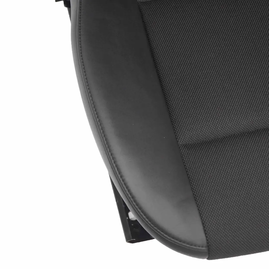 Sedile anteriore sinistro Tessuto Pelle Perla Antracite per BMW E83 LCI M Sport con numero di parte 3448610 BMW E83 LCI M Sport Sedile anteriore sinistro Tessuto Pelle Perla Antracite - SKU 3448610-3 - Numero di parte 3448610