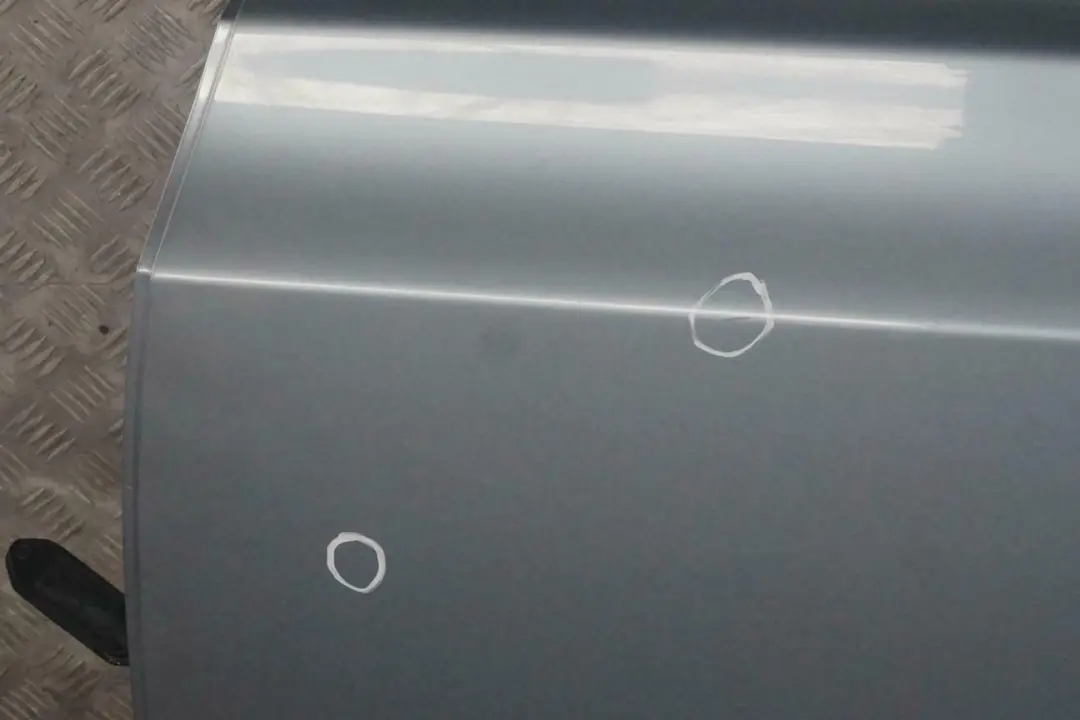 Reihe E83 Fahrerseite Tür Hinten Links Bluewater Wasserblau Metallic für BMW X3 mit Teilenummer 3449337 BMW X3 Reihe E83 Fahrerseite Tür Hinten Links Bluewater Wasserblau Metallic - SKU 3449337-WB - Teilenummer 3449337