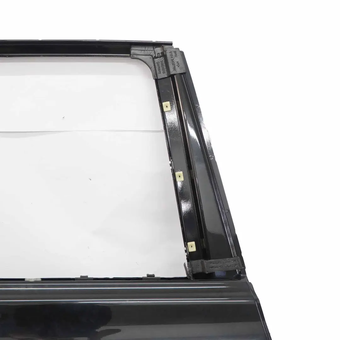 Tür hinten rechts Schwarz Saphir Metallic - 475 für BMW X3 E83 mit Teilenummer 3449338 BMW X3 E83 Tür hinten rechts Schwarz Saphir Metallic - 475 - SKU 3449338-BS1 - Teilenummer 3449338