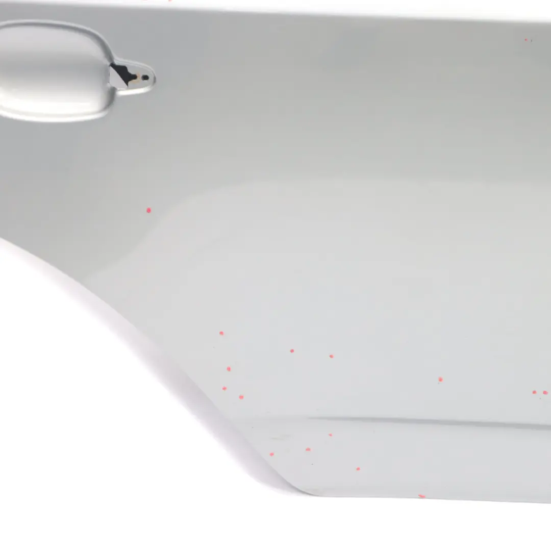 Drzwi Prawe Tylne Tył Silbergrau Metallic - A08 do BMW E83 X3 o numerze 3449338 BMW E83 X3 Drzwi Prawe Tylne Tył Silbergrau Metallic - A08 - SKU 3449338-SBG1 - Numer Części 3449338