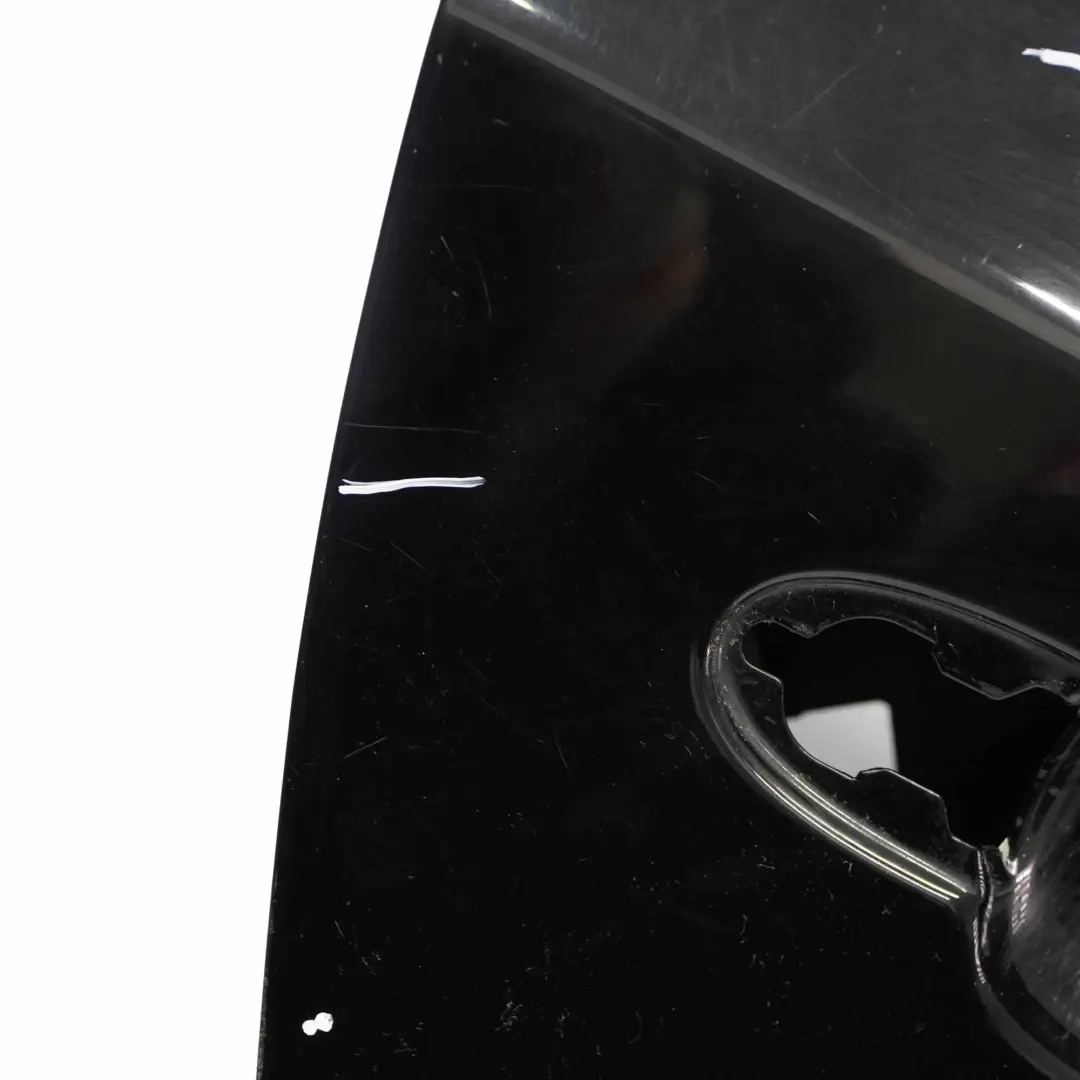 Drzwi Prawe Tylne Tył Schwarz 2 - 668 do BMW X3 E83 o numerze 3449338 BMW X3 E83 Drzwi Prawe Tylne Tył Schwarz 2 - 668 - SKU 3449338-SCH2 - Numer Części 3449338