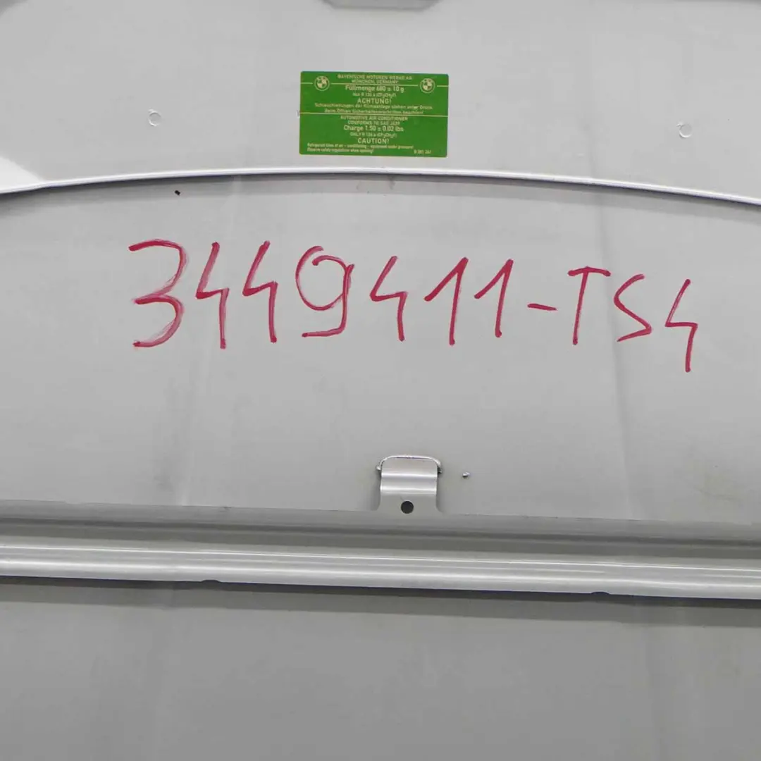 Maska Pokrywa Silnika Titansilber 354 do BMW X3 E83 o numerze 3449411 BMW X3 E83 Maska Pokrywa Silnika Titansilber 354 - SKU 3449411-TS4 - Numer Części 3449411