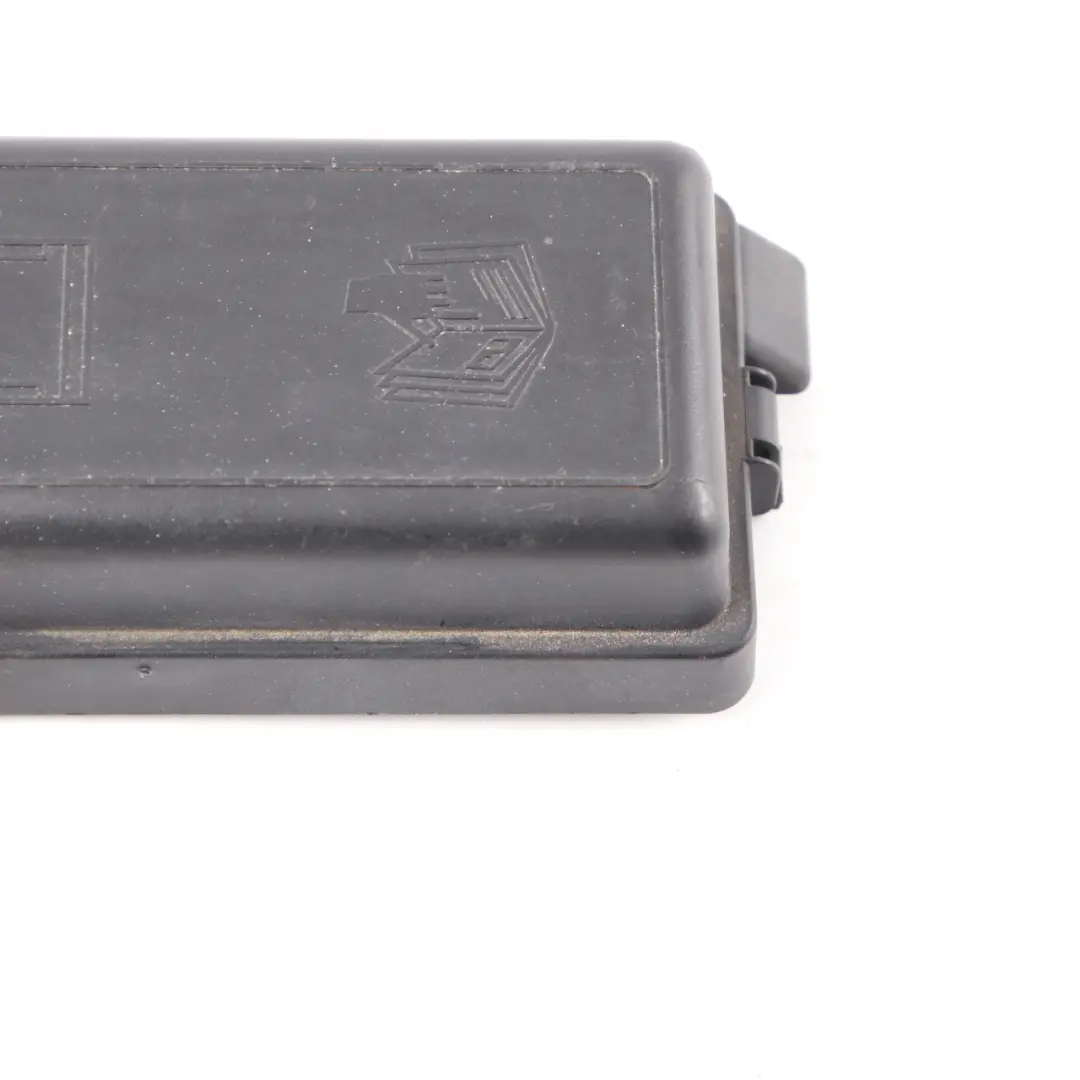 Caja distribución fusibles Tapa embellecedora para Mini Cooper One R55 R56 con número de pieza 61143449505 Mini Cooper One R55 R56 Caja distribución fusibles Tapa embellecedora - SKU 3449505 - Número de pieza 61143449505