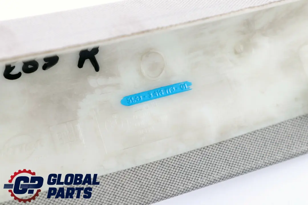 Tapa Columna A Derecha Gris Grau 3414777 para BMW E83 LCI con número de pieza 3449930 BMW E83 LCI Tapa Columna A Derecha Gris Grau 3414777 - SKU 3449930 - Número de pieza 3449930