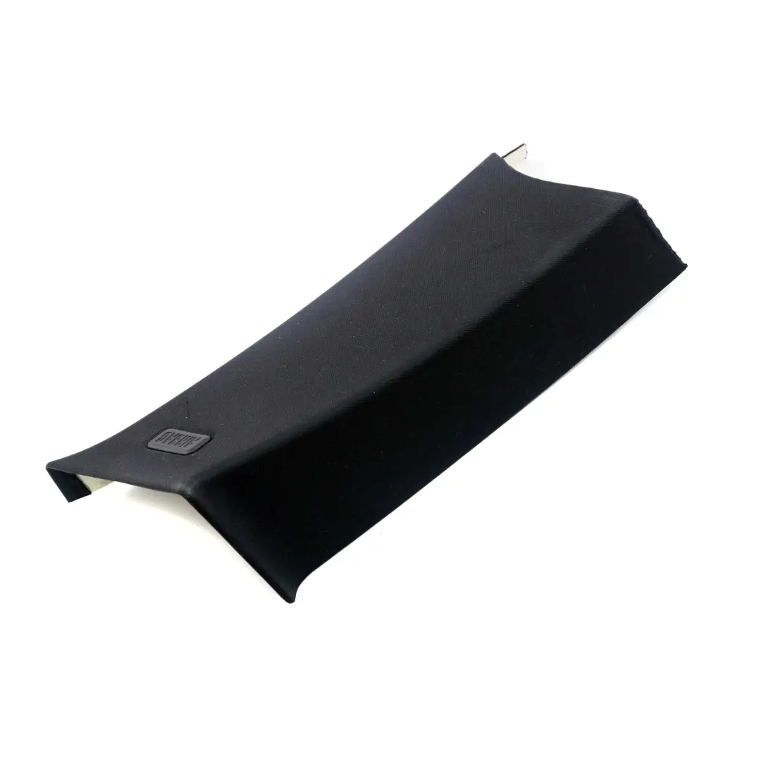 Columna Trasera Izquierda Tapa C Antracita 3330489 para BMW E83 con número de pieza 3449951 BMW E83 Columna Trasera Izquierda Tapa C Antracita 3330489 - SKU 3449951 - Número de pieza 3449951