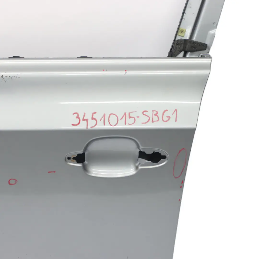 Puerta Delantera Izquierda Silbergrau Gris Plata Metalizado - A08 para BMW X3 E83 con número de pieza 3451015 BMW X3 E83 Puerta Delantera Izquierda Silbergrau Gris Plata Metalizado - A08 - SKU 3451015-SBG1 - Número de pieza 3451015