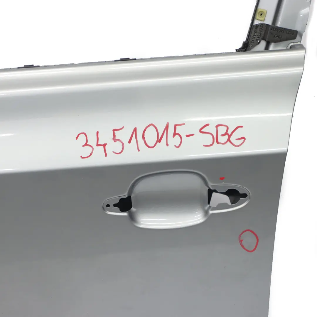 Drzwi Lewe Przednie Silbergrau Metallic - A08 do BMW E83 X3 o numerze 3451015 BMW E83 X3 Drzwi Lewe Przednie Silbergrau Metallic - A08 - SKU 3451015-SBG - Numer Części 3451015