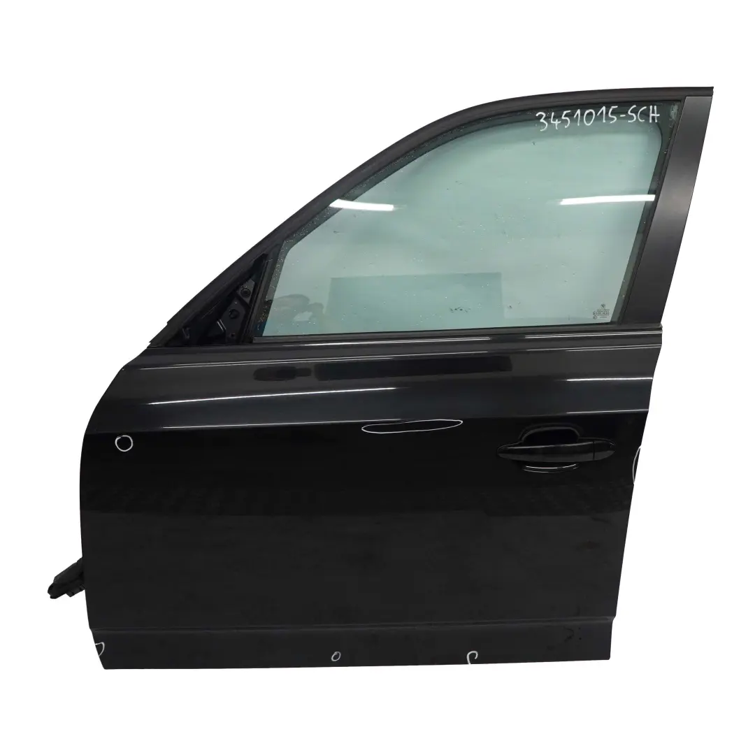 Drzwi Lewe Przednie Schwarz 2 - 668 do BMW X3 E83 o numerze 3451015 BMW X3 E83 Drzwi Lewe Przednie Schwarz 2 - 668 - SKU 3451015-SCH - Numer Części 3451015