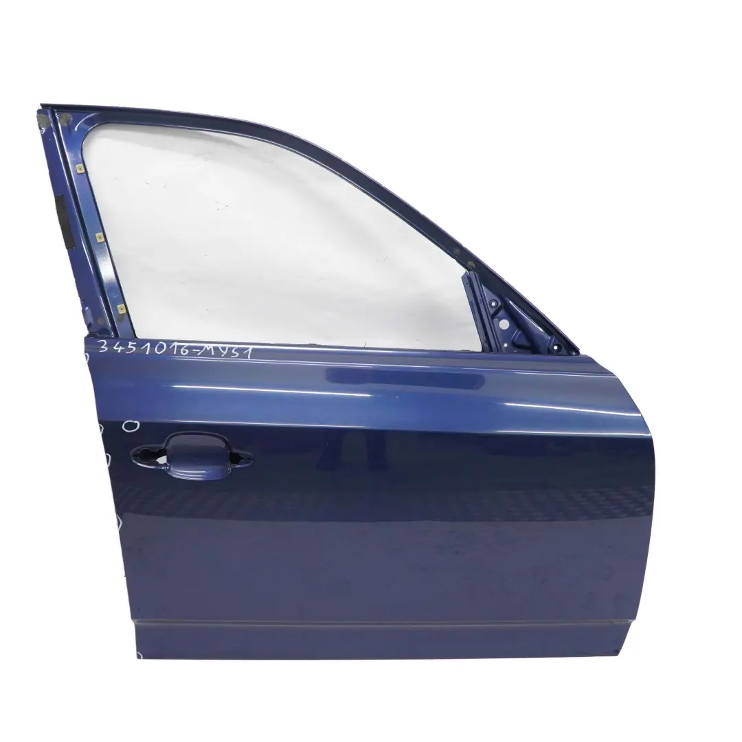Drzwi prawy przód mysticblau do BMW X3 E83 o numerze 3451016 BMW X3 E83 Drzwi prawy przód mysticblau - SKU 3451016-MYS1 - Numer Części 3451016