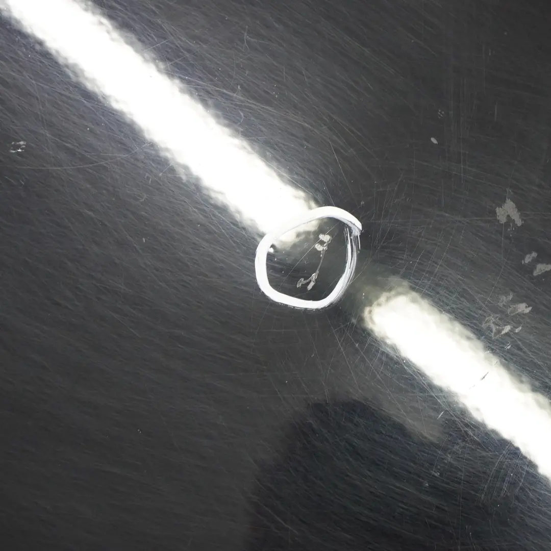 Porta Copertura Anteriore Destro Nero 2 - 668 per BMW X3 E83 con numero di parte 3451016 BMW X3 E83 Porta Copertura Anteriore Destro Nero 2 - 668 - SKU 3451016-SCH - Numero di parte 3451016