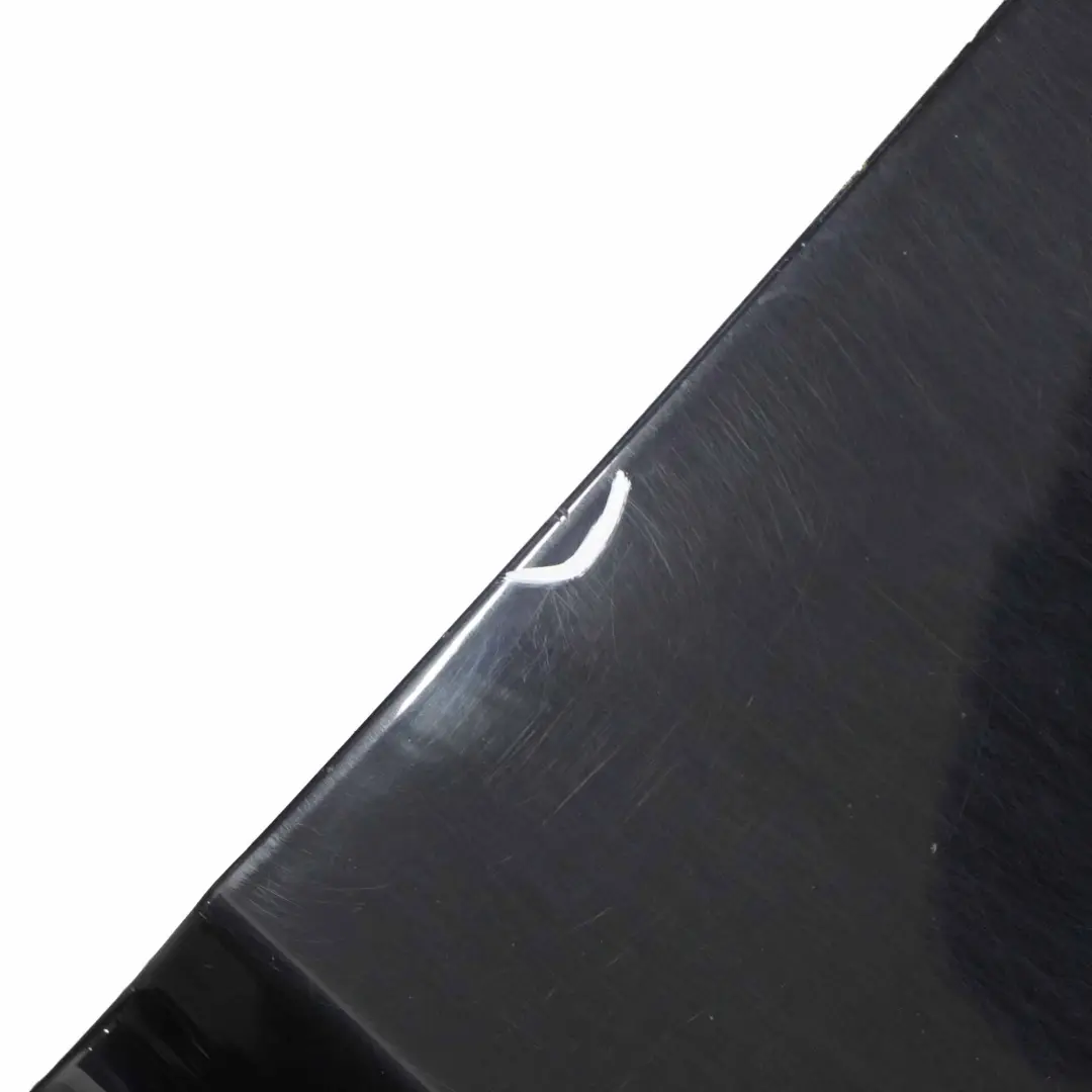 Porta Copertura Anteriore Destro Nero 2 - 668 per BMW X3 E83 con numero di parte 3451016 BMW X3 E83 Porta Copertura Anteriore Destro Nero 2 - 668 - SKU 3451016-SCH - Numero di parte 3451016