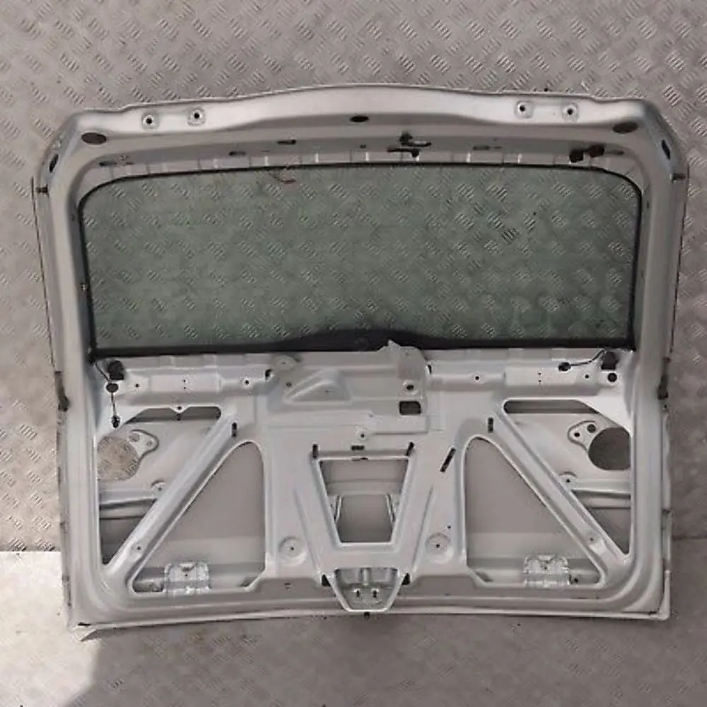 Boot Trunk Lid Tailgate Boot Lid Titansilber Titan Silver to BMW X3 Series E83 Rear with Part number 3452197 BMW X3 Series E83 Rear Boot Trunk Lid Tailgate Boot Lid Titansilber Titan Silver - SKU 3452197-TS2 - Part number 3452197