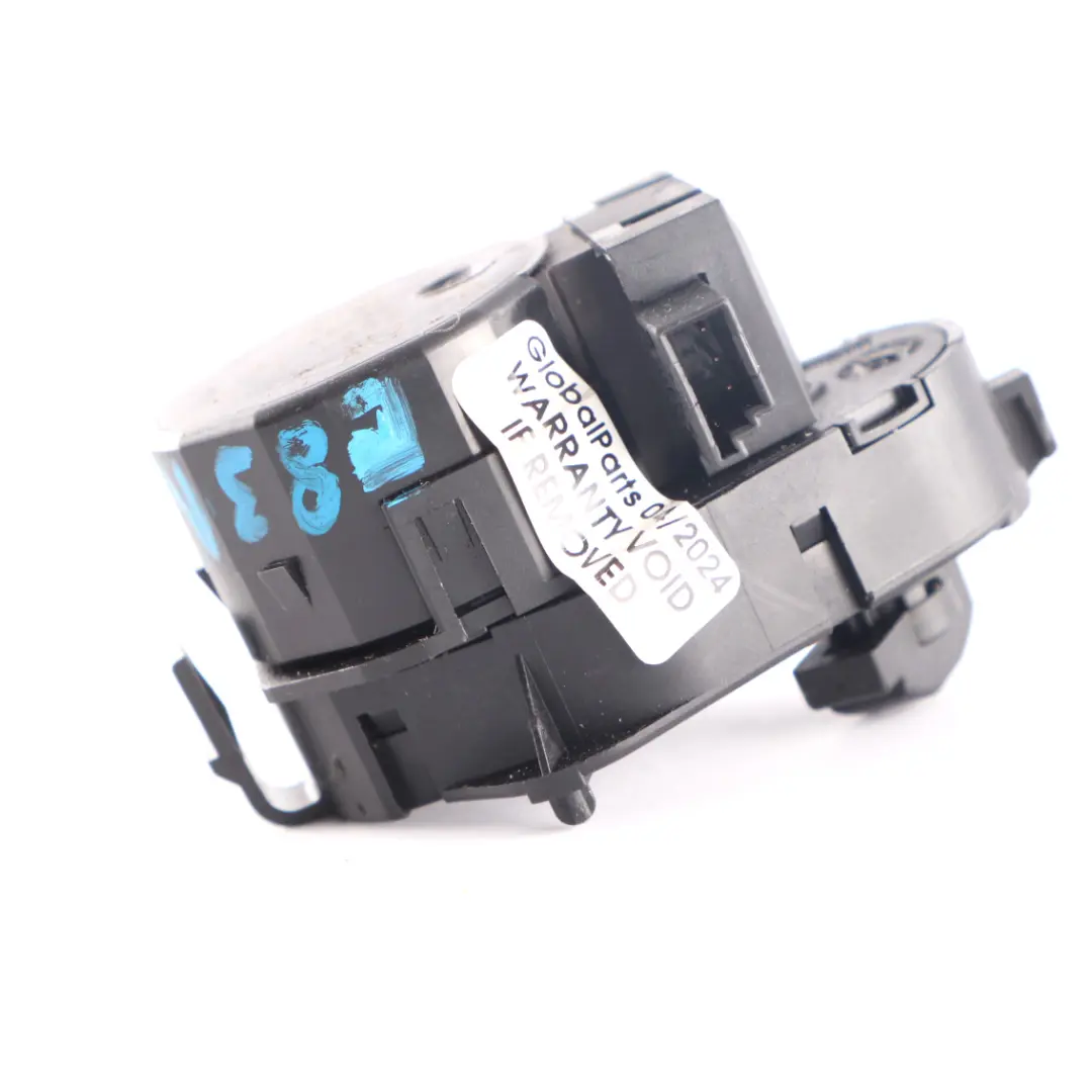 Heater Flap Motor Actuator Stepper Right O/S to BMW X3 E83 LCI Air with Part number 3452402 BMW X3 E83 LCI Air Heater Flap Motor Actuator Stepper Right O/S - SKU 3452402 - Part number 3452402