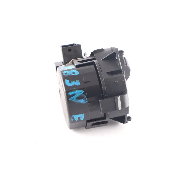 Heater Flap Motor Actuator Stepper Right O/S to BMW X3 E83 LCI Air with Part number 3452402 BMW X3 E83 LCI Air Heater Flap Motor Actuator Stepper Right O/S - SKU 3452402 - Part number 3452402