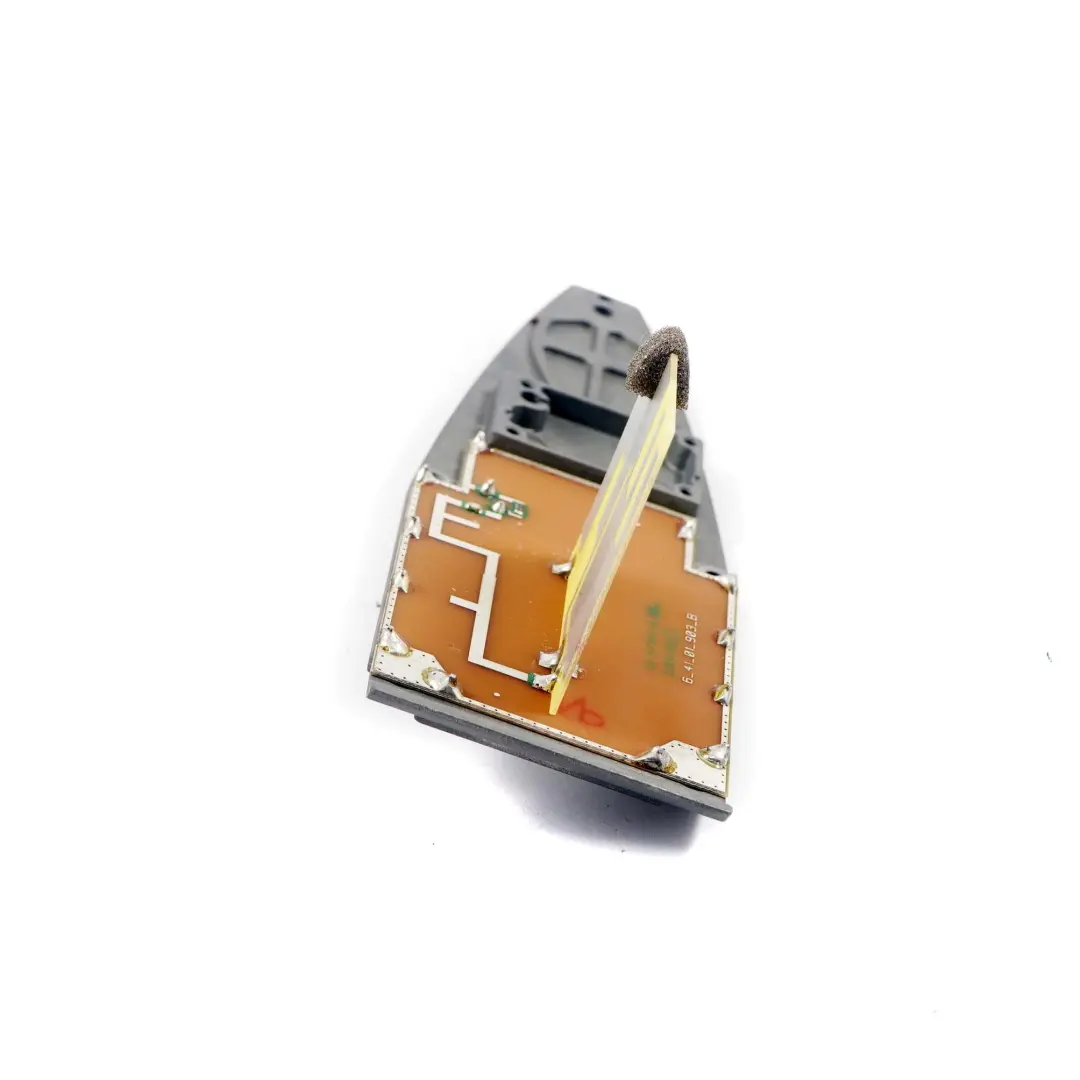 Shark Roof Fin Antenne Module Antenne Unite 3436613 pour BMW X3 E83 à propos du numéro de pièce 3454167 BMW X3 E83 Shark Roof Fin Antenne Module Antenne Unite 3436613 - SKU 3454167-1 - Numéro de pièce 3454167