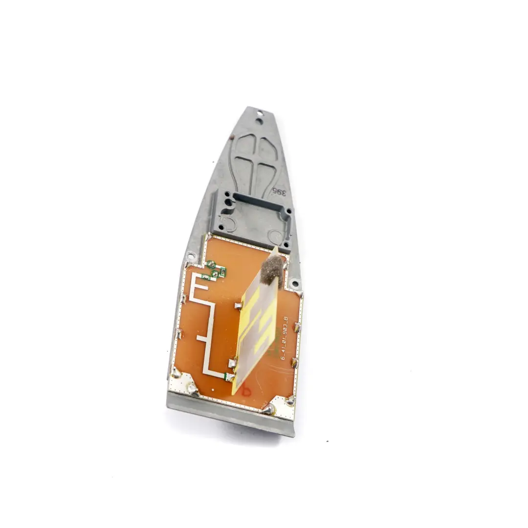 BMW X3 E83 Shark Roof Fin Antenna Aerial Module Unit 3436613 - SKU 3454167-1 - Part number 3454167
