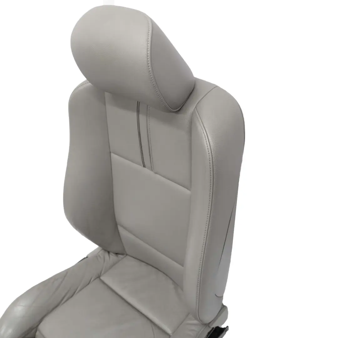 BMW X3 E83 Sport Siege avant Droit Interieur Cuir Nevada Gris - SKU 3454328 - Numéro de pièce 3454328