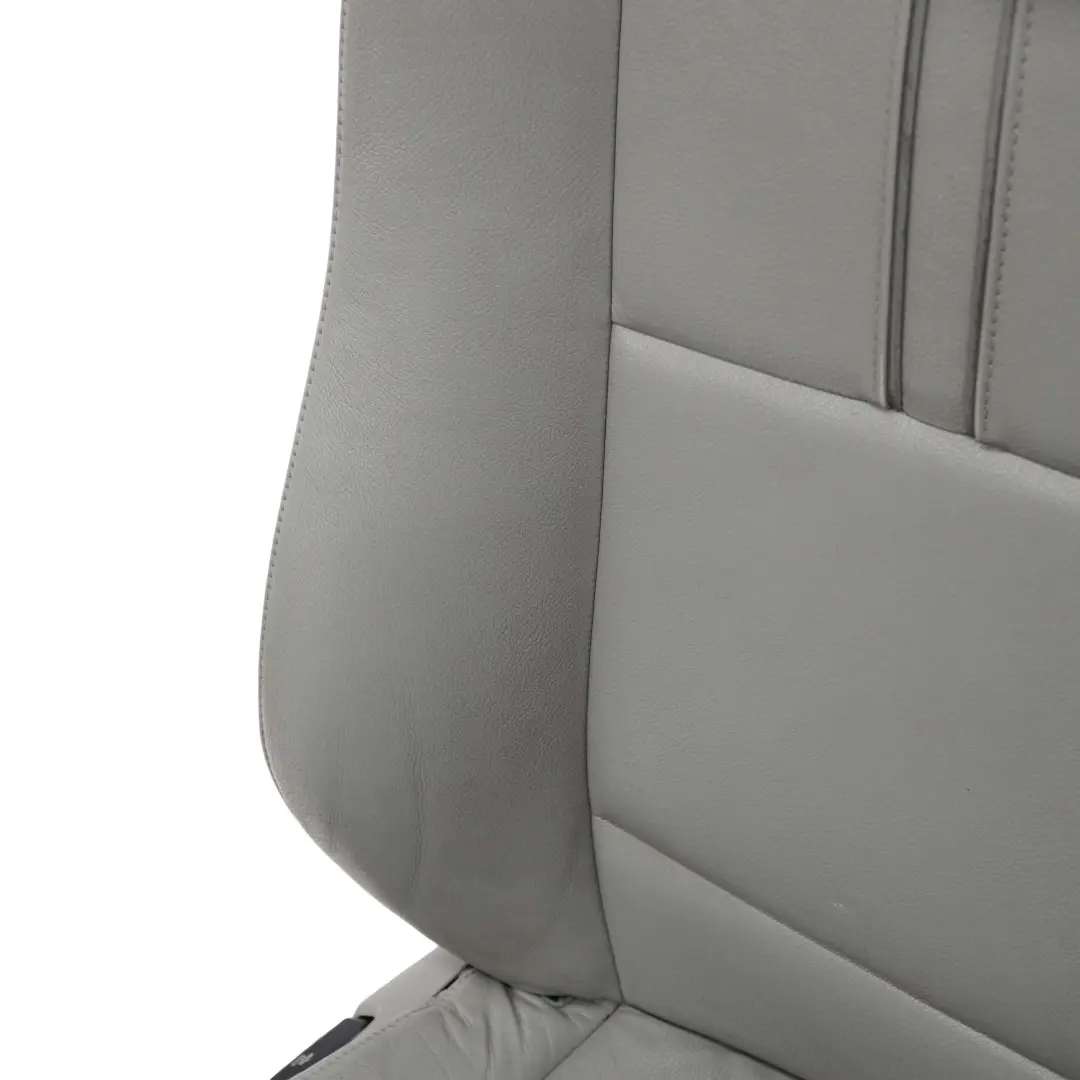 Siege avant Droit Interieur Cuir Nevada Gris pour BMW X3 E83 Sport à propos du numéro de pièce 3454328 BMW X3 E83 Sport Siege avant Droit Interieur Cuir Nevada Gris - SKU 3454328 - Numéro de pièce 3454328