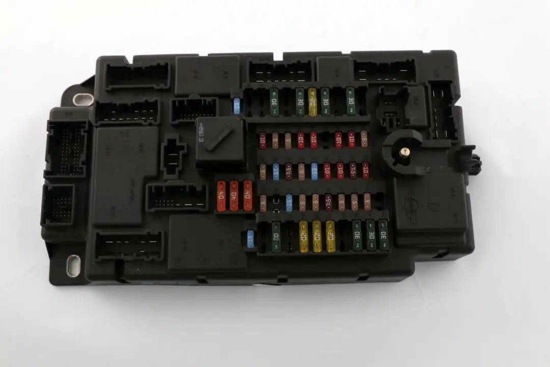 High SPEG Caja De distribucion De fusibles CC/CC H5 para Mini Cooper One R56 con número de pieza 3455236 Mini Cooper One R56 High SPEG Caja De distribucion De fusibles CC/CC H5 - SKU 3455236 - Número de pieza 3455236