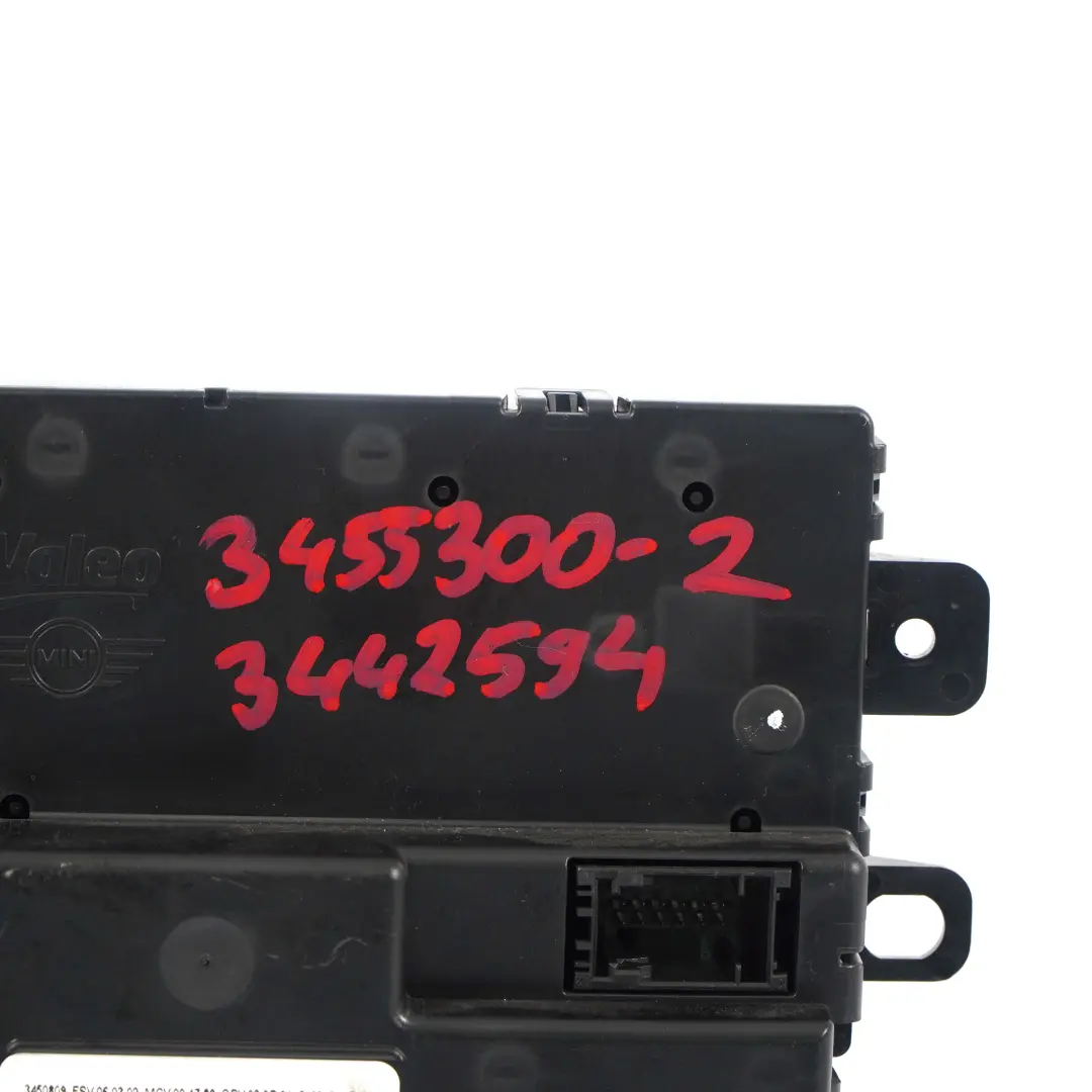 Panel Sterowania Klimatyzacji do Mini R55 R56 o numerze 3455300 Mini R55 R56 Panel Sterowania Klimatyzacji - SKU 3455300-2 - Numer Części 3455300