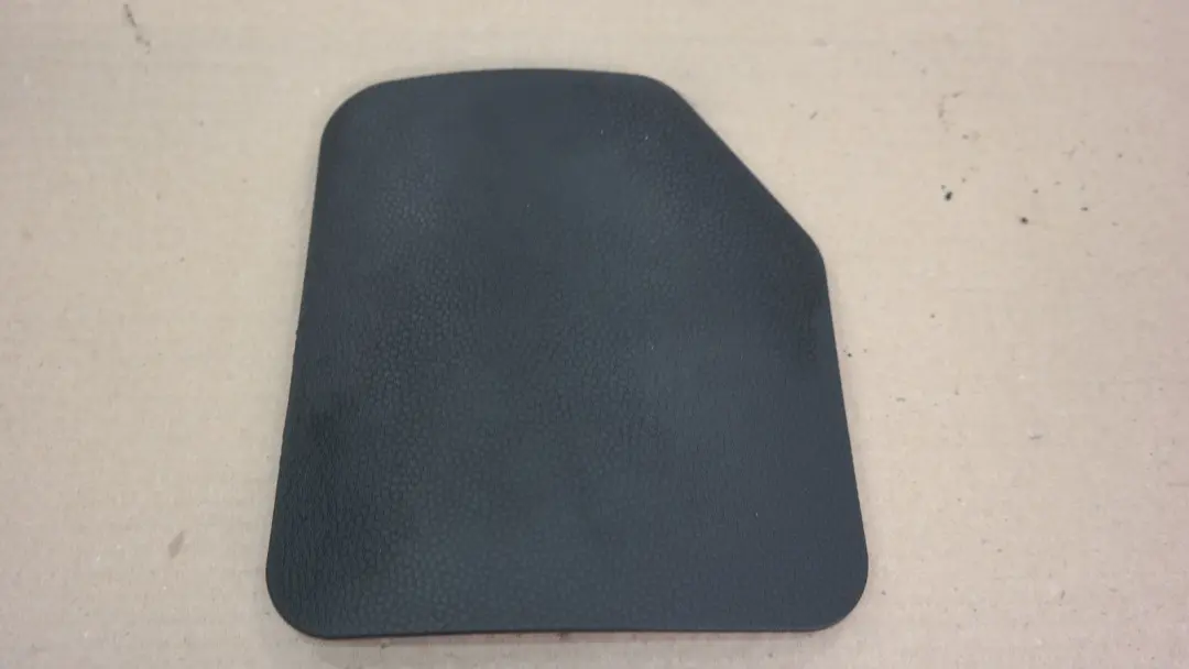 Fusibili Etichetta Trim Cover per Mini One Cooper R56 R55 LCI Box con numero di parte 61353455941 Mini One Cooper R56 R55 LCI Box Fusibili Etichetta Trim Cover - SKU 3455941 - Numero di parte 61353455941