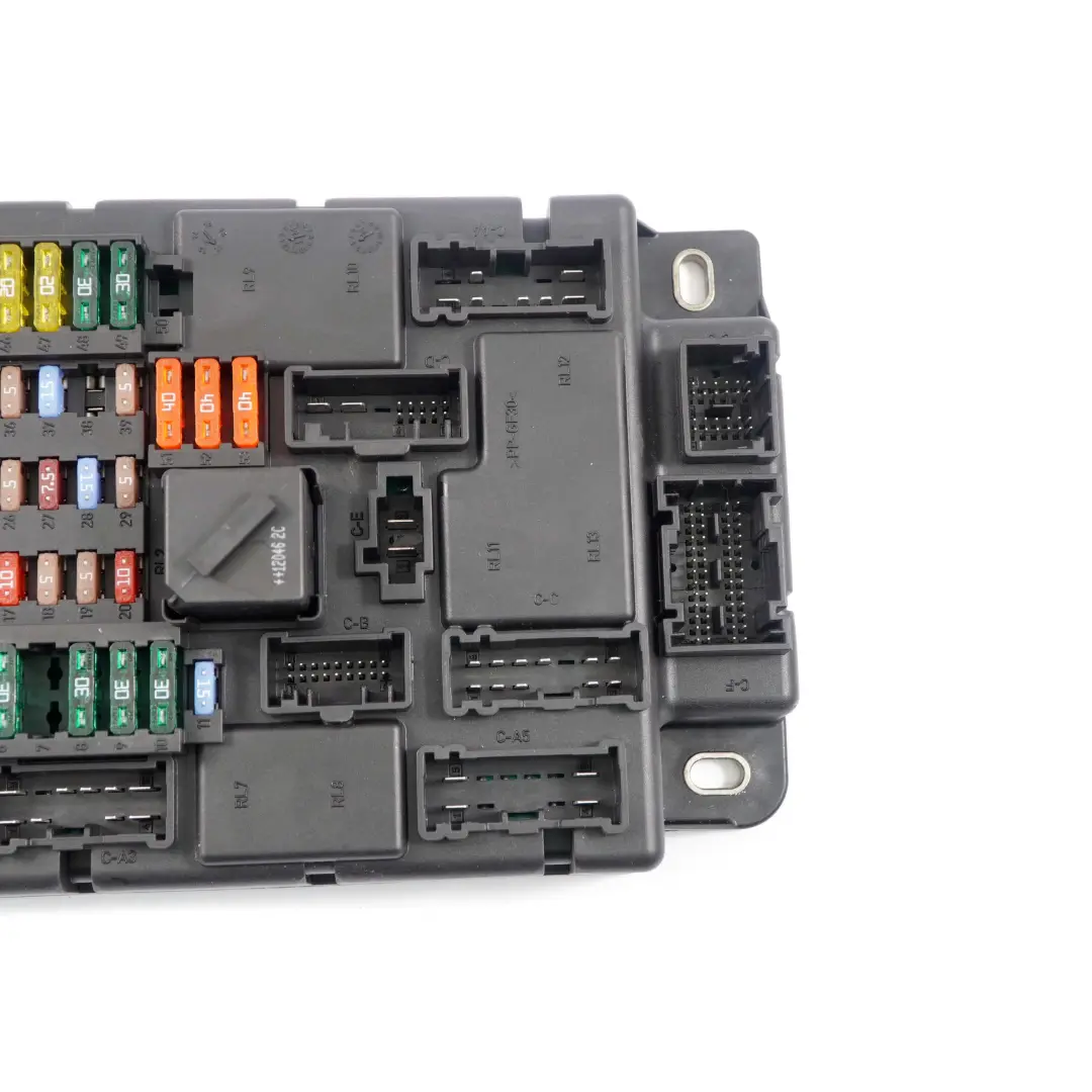 PL3 SPEG H4 Fuse Control Unit Module Distribution Box to Mini Cooper R57 with Part number 3456857 Mini Cooper R57 PL3 SPEG H4 Fuse Control Unit Module Distribution Box - SKU 3456857 - Part number 3456857