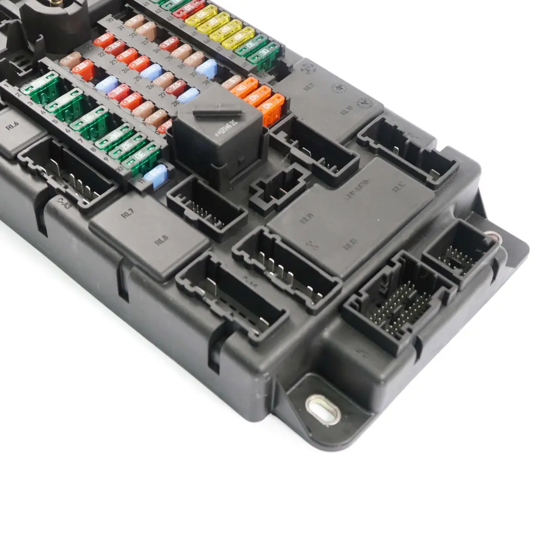 PL3 Speg H4 Armoire a Fusibles Commande Module pour Mini Cooper R57 à propos du numéro de pièce 3456857 Mini Cooper R57 PL3 Speg H4 Armoire a Fusibles Commande Module - SKU 3456857 - Numéro de pièce 3456857