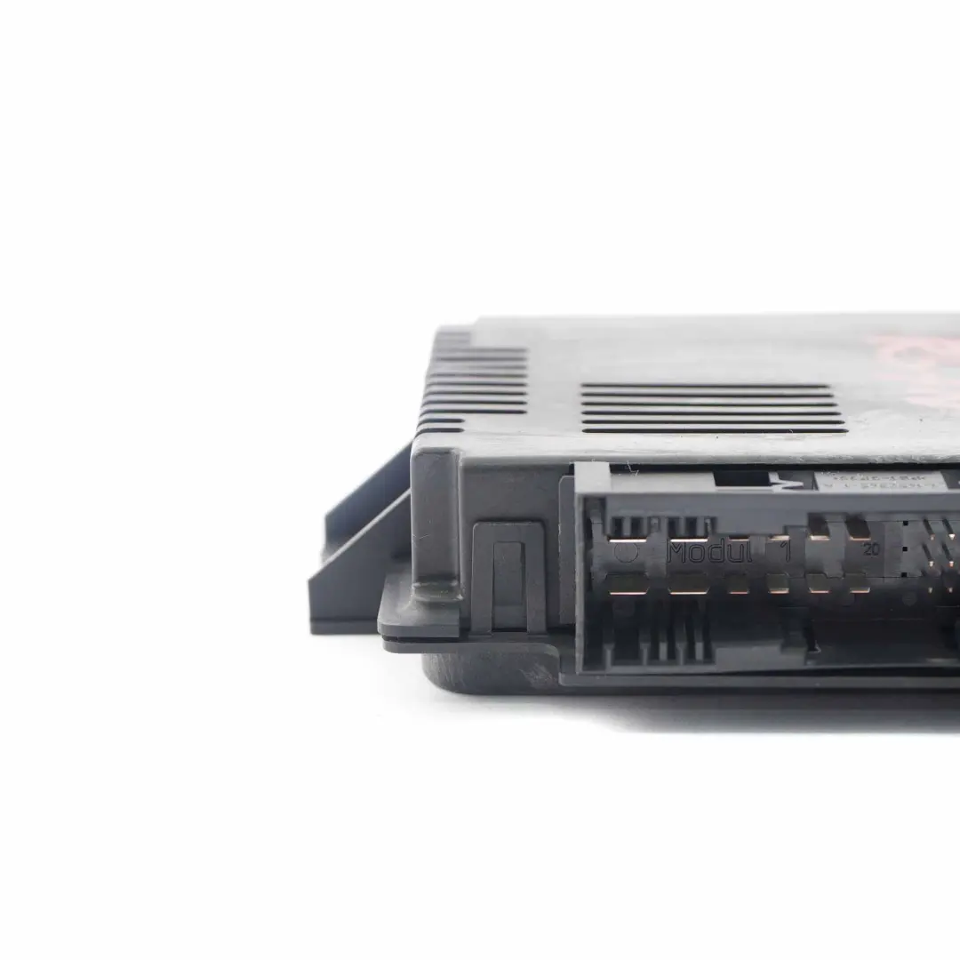 modulo luce vano piedi alto EKS ECU PL3 FRM3R Lear per Mini Cooper R57 LCI con numero di parte 3456987 Mini Cooper R57 LCI modulo luce vano piedi alto EKS ECU PL3 FRM3R Lear - SKU 3456987-3 - Numero di parte 3456987