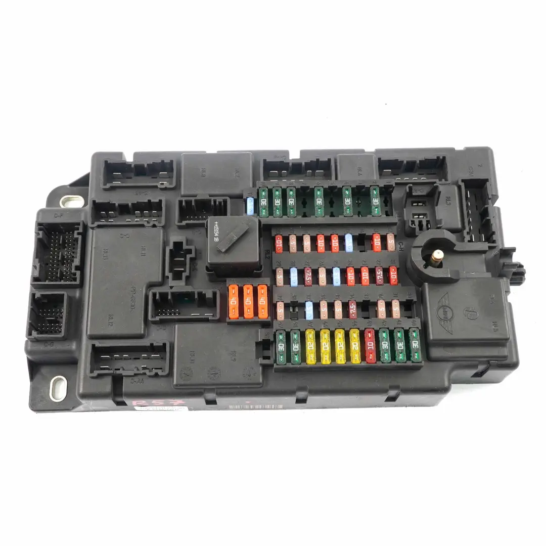 Scatola fusibili Mini Cooper R57 Cabrio Alto Distribuzione per con numero di parte 3457579 Scatola fusibili Mini Cooper R57 Cabrio Alto Distribuzione - SKU 3457579 - Numero di parte 3457579