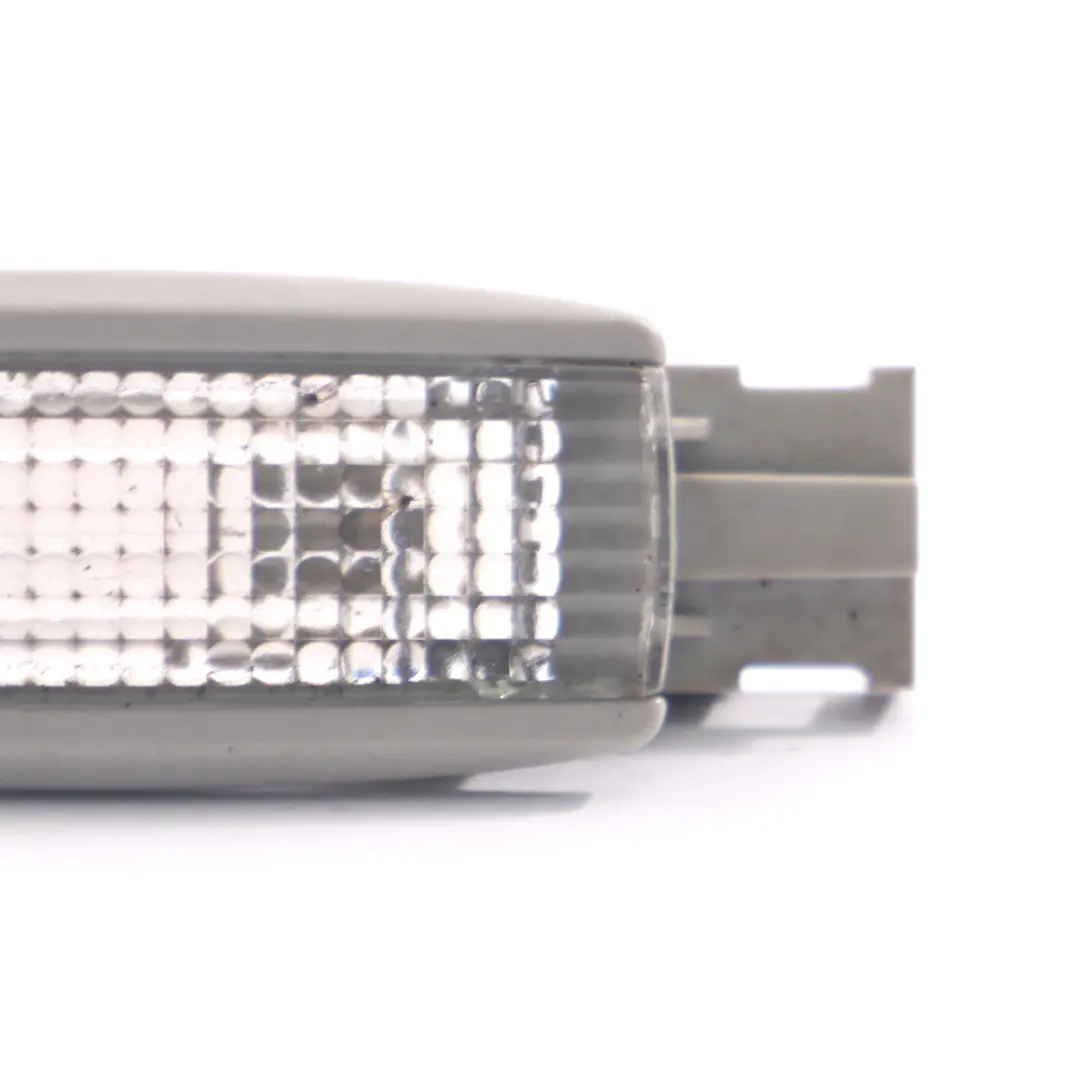Interior Cabina Luz Parasol para VW Audi Golf 5 6 Audi A3 8P con número de pieza 380947113 VW Audi Golf 5 6 Audi A3 8P Interior Cabina Luz Parasol - SKU 380947113 - Número de pieza 380947113