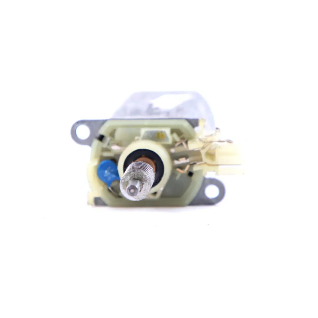 Mercedes-Benz C W204 Front Right O/S Seat Adjuster Motor Actuator 0 to with Part number 0390203206 Mercedes-Benz C W204 Front Right O/S Seat Adjuster Motor Actuator 0 - SKU 390203206 - Part number 0390203206