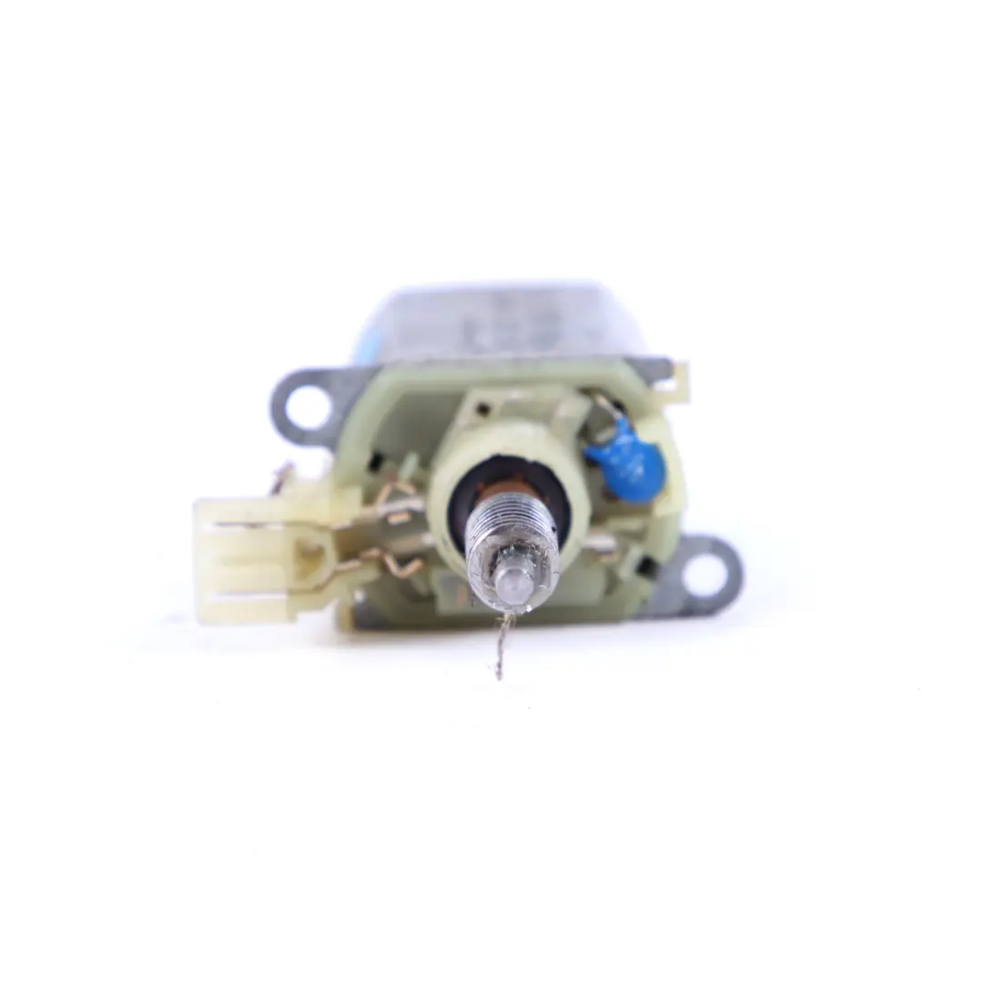 Mercedes-Benz W204 W211 Front Right O/S Seat Adjuster Motor Actuator 0 to with Part number 0390203276 Mercedes-Benz W204 W211 Front Right O/S Seat Adjuster Motor Actuator 0 - SKU 390203276 - Part number 0390203276