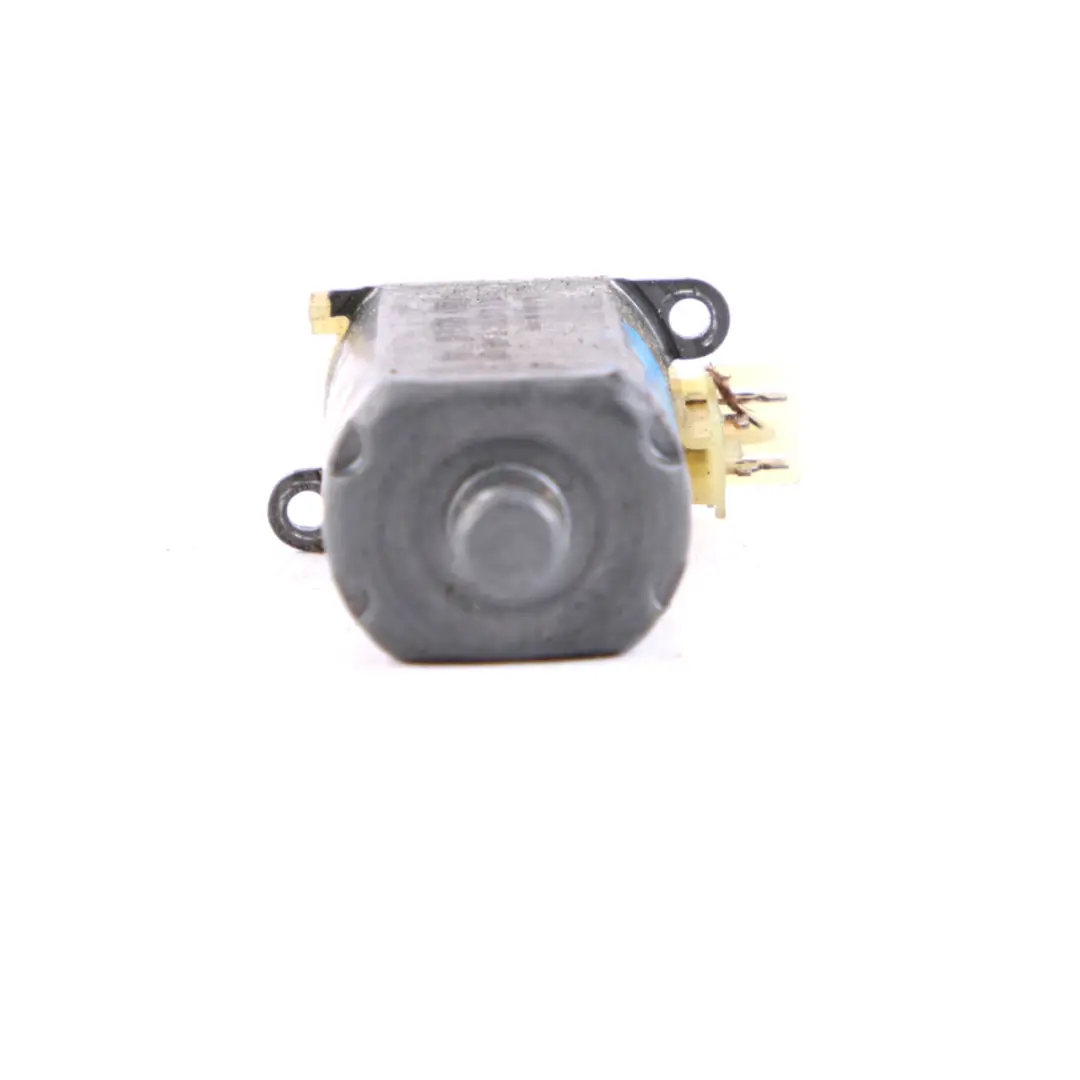Mercedes-Benz W204 W211 Front Right O/S Seat Adjuster Motor Actuator 0 to with Part number 0390203276 Mercedes-Benz W204 W211 Front Right O/S Seat Adjuster Motor Actuator 0 - SKU 390203276 - Part number 0390203276