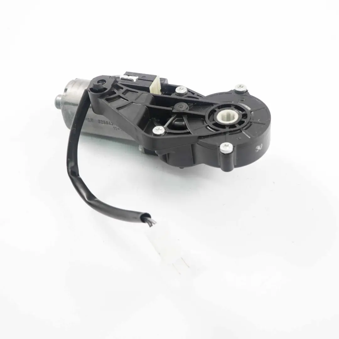 Mercedes W204 Motor Del Asiento Delantero Derecho Motor Actuador 0 - SKU 390203367 - Número de pieza 0390203367