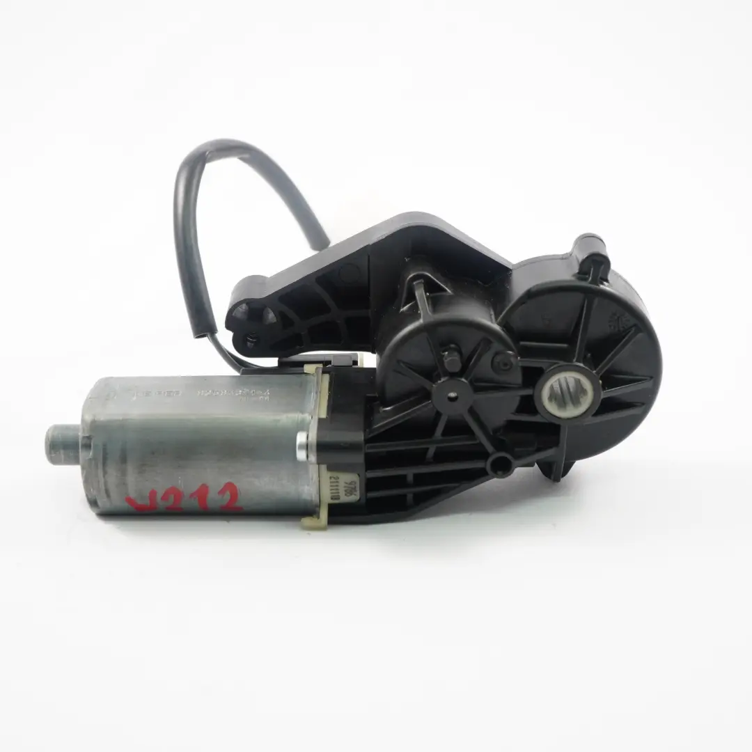 Mercedes W204 Motor Del Asiento Delantero Derecho Motor Actuador 0 - SKU 390203367 - Número de pieza 0390203367