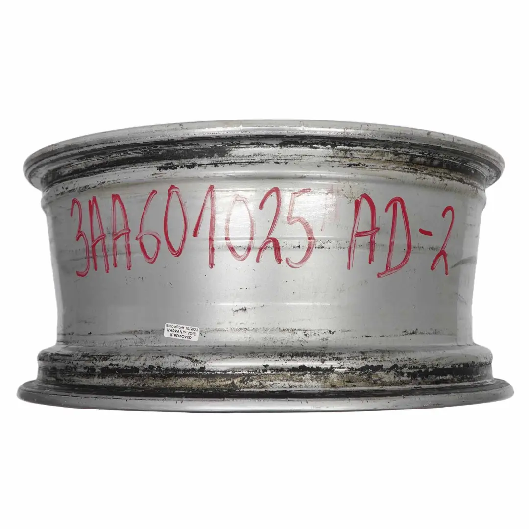 Felga Aluminiowa 17" 7,5J do VW Passat B7 o numerze 3AA601025AD VW Passat B7 Felga Aluminiowa 17" 7,5J - SKU 3AA601025AD-2 - Numer Części 3AA601025AD