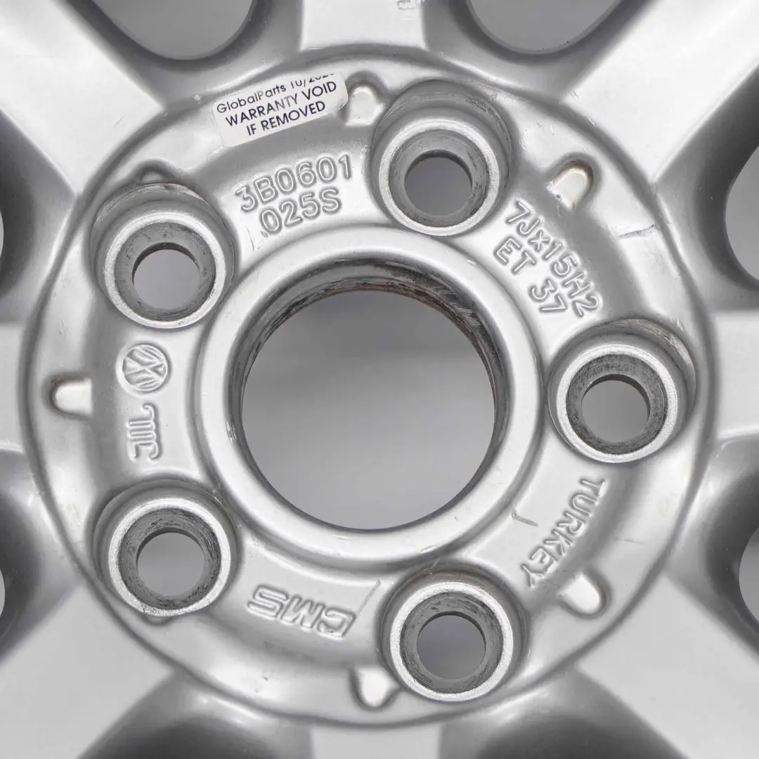 VW Volkswagen Passat B5 Silberne Leichtmetall felge 15" ET:37 7J - SKU 3B0601025S-2 - Teilenummer 3B0601025S