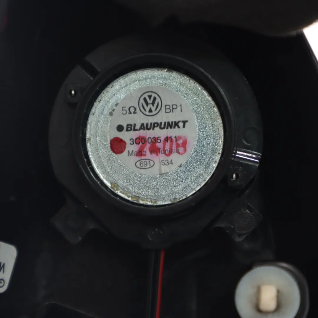 VW Passat B6 Tweeter Altavoz Triángulo Cubierta Delantera Derecha - SKU 3C0035411 - Número de pieza 3C0035411